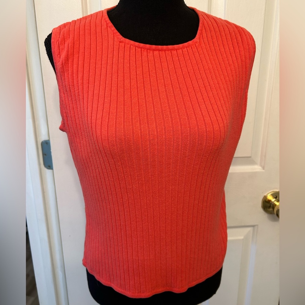 MB Designs Sleeveless